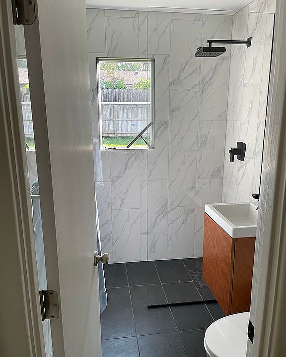 2nd image of 631 S 70th St