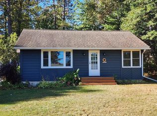 25729 River Rd, Cohasset, MN 55721