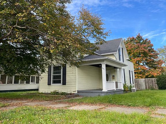 2nd image of 422 W Linden Ave