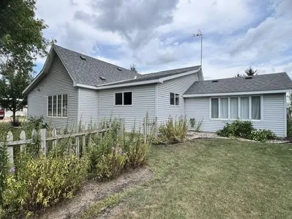 1010 Portland St, Villard, MN 56385