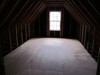 2nd image of 7186 Lucia Ln