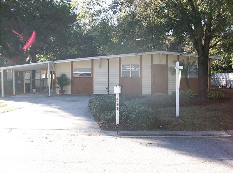 1st image of 706 W 116th Ave