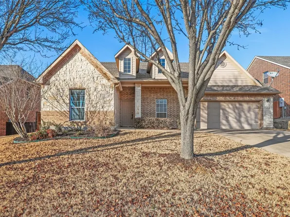 632 Celeste Ln, Burleson, TX 76028