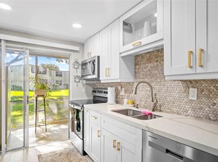 Villages Of Oriole Abbey, Delray Beach, FL 33446