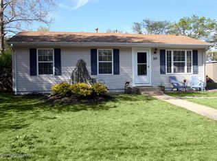 10 Castle Ave, Jackson, NJ