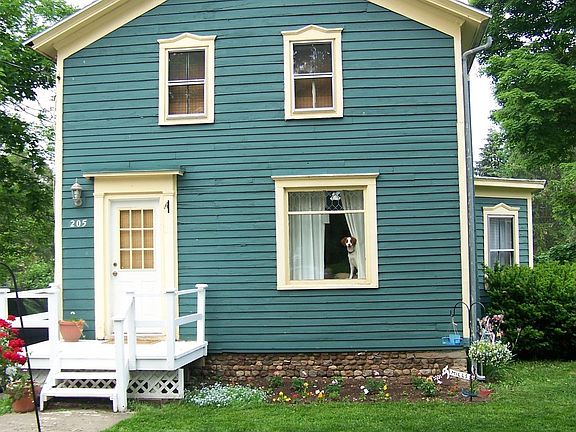 2nd image of 205 South St