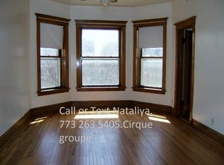 2208 W Iowa St, Chicago, IL 60622