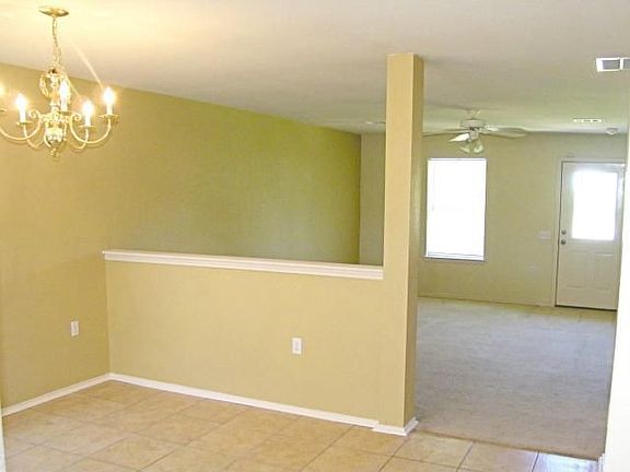 5th image of 18204 Great Falls Dr