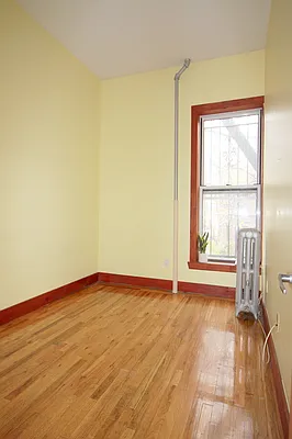 Rented by Elite NY Holdings | media 3