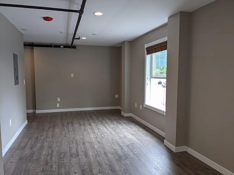 301 W North Bend Way #201 — Photo 3