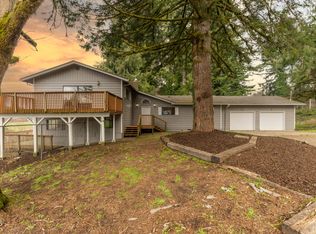 1484 Yasek Loop, Toledo, OR 97391