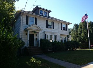 6 Saville St, West Roxbury, MA 02132