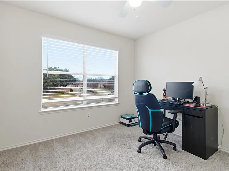 7237 Rembrandt Dr — Photo 16