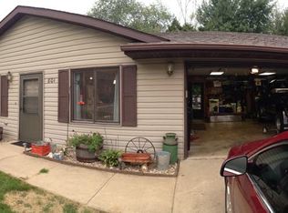 801 Lemon St, Tipton, IA 52772