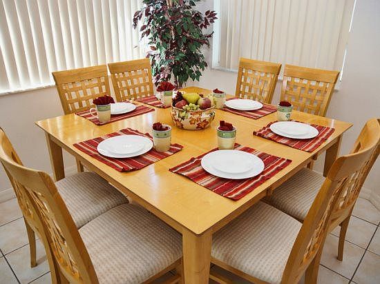 CP4P466CPB-formal-dining-area