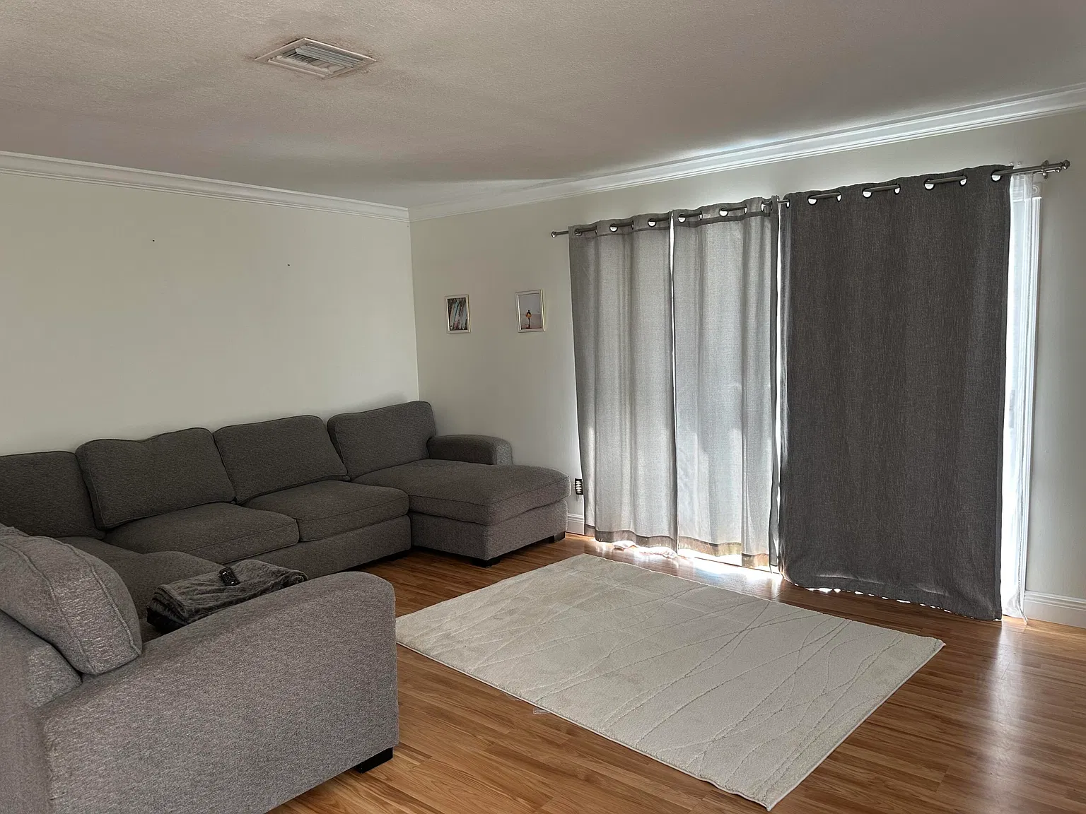 2 bed, 2.0 bath, 1200 sqft, $4,250 — Photo 4