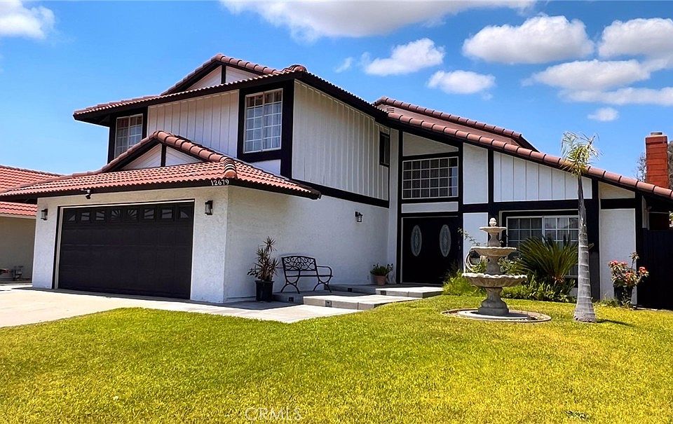 1st image of 12679 Broadleaf Ln