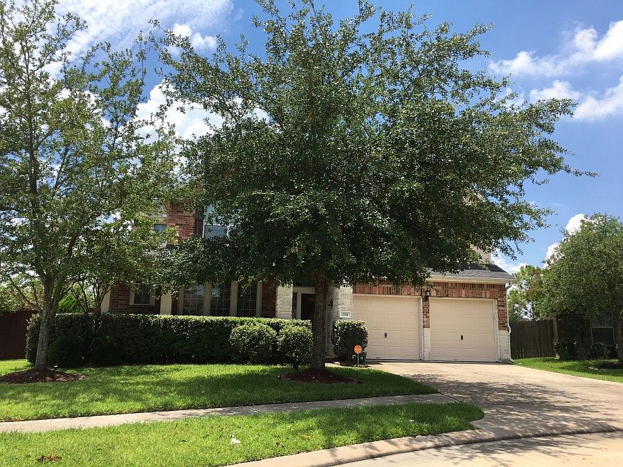 1st image of 2326 Shadow Falls Ln