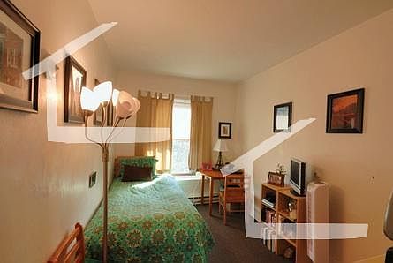 2nd image of 1057 Beacon St #1M