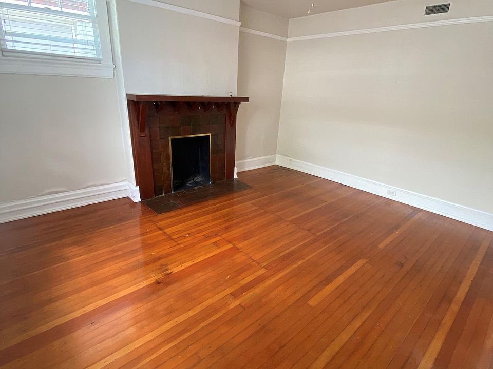 1st image of 608 S 2nd St APT 3