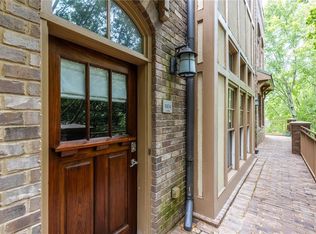 1834 Gordon Mnr NE, Atlanta, GA 30307