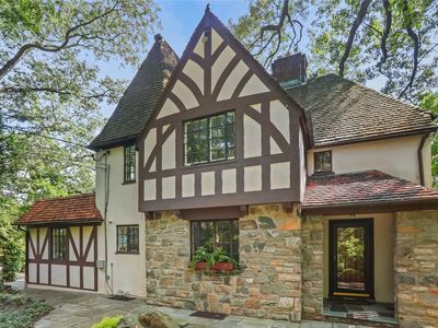 60 Cedar Avenue, Pleasantville, NY, 10570