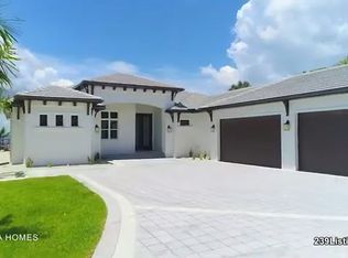 12111 Via Del Fontana Way, Fort Myers, FL 33919