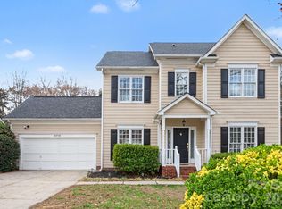 2518 Pimpernel Rd, Charlotte, NC 28213