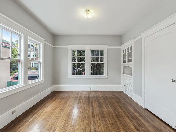 3rd image of 457-463 Hardy St #457
