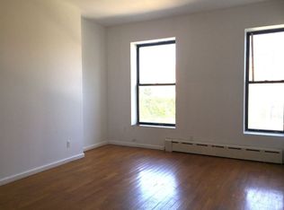 365 Broadway APT 1, Brooklyn, NY 11211
