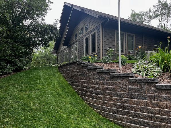 206 N Lake Park Rd