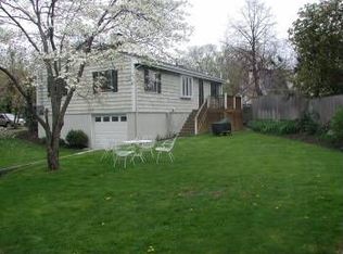 26 Reed St, Marblehead, MA 01945