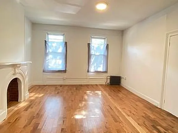 267 18th St, Brooklyn, NY 11215