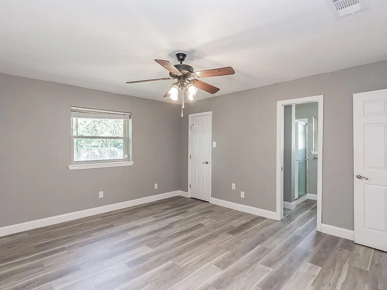 2013 Memphis Dr — Photo 10