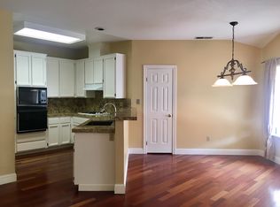 5 Gold Poppy Ct, Danville, CA 94526