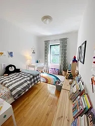 Rented by Level Group