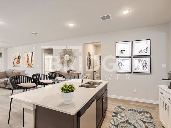 4th image of 7413 Escarpment Dr