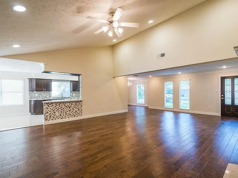 21203 Park Brook Dr — Photo 18