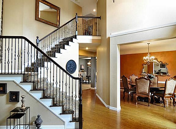 3rd image of 6149 Trailwood Dr