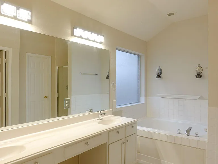 20735 Spring Rose Dr — Photo 12