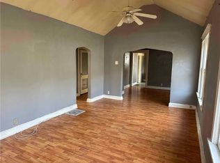 518 S Brookside Ave, Independence, MO 64053