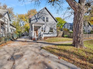 2002 Valentine Ave, Cleveland, OH