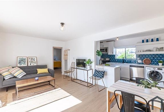 3rd image of 255 S Avenue 55 #5