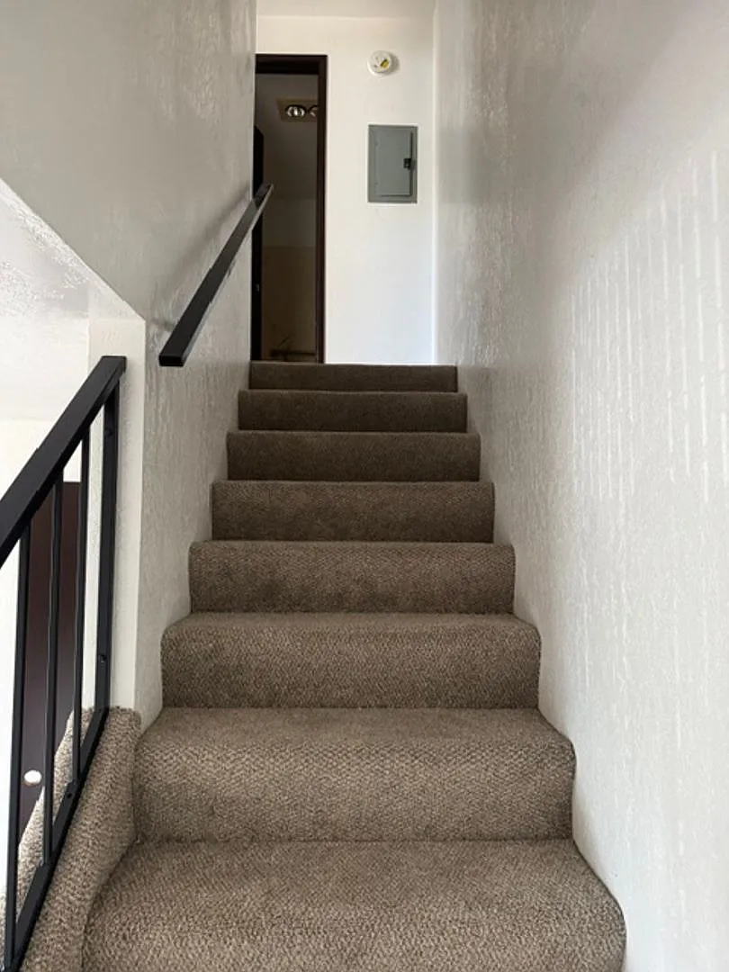 1851 INNER 1-4 — Photo 4