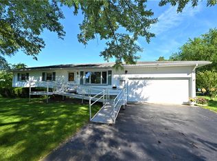 46 Drexel Dr, Rochester, NY 14606