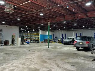 3325 N 9th St, Philadelphia, PA 19140