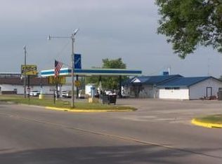 610 N Broadway, Pelican Rapids, MN 56572