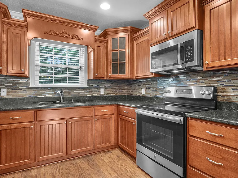 259 Virginia Ln NE — Photo 28