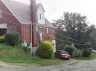 3037 Roland St, Pittsburgh, PA 15227