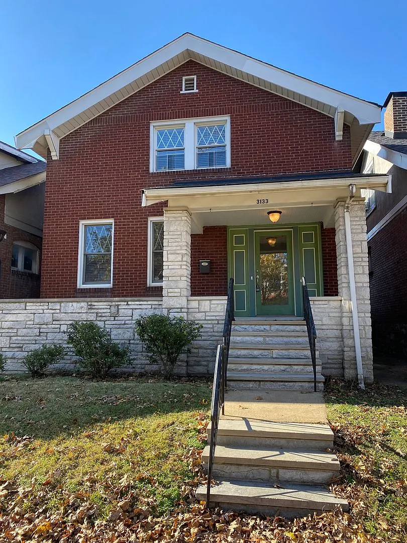 3133 Gurney Ave photo 1